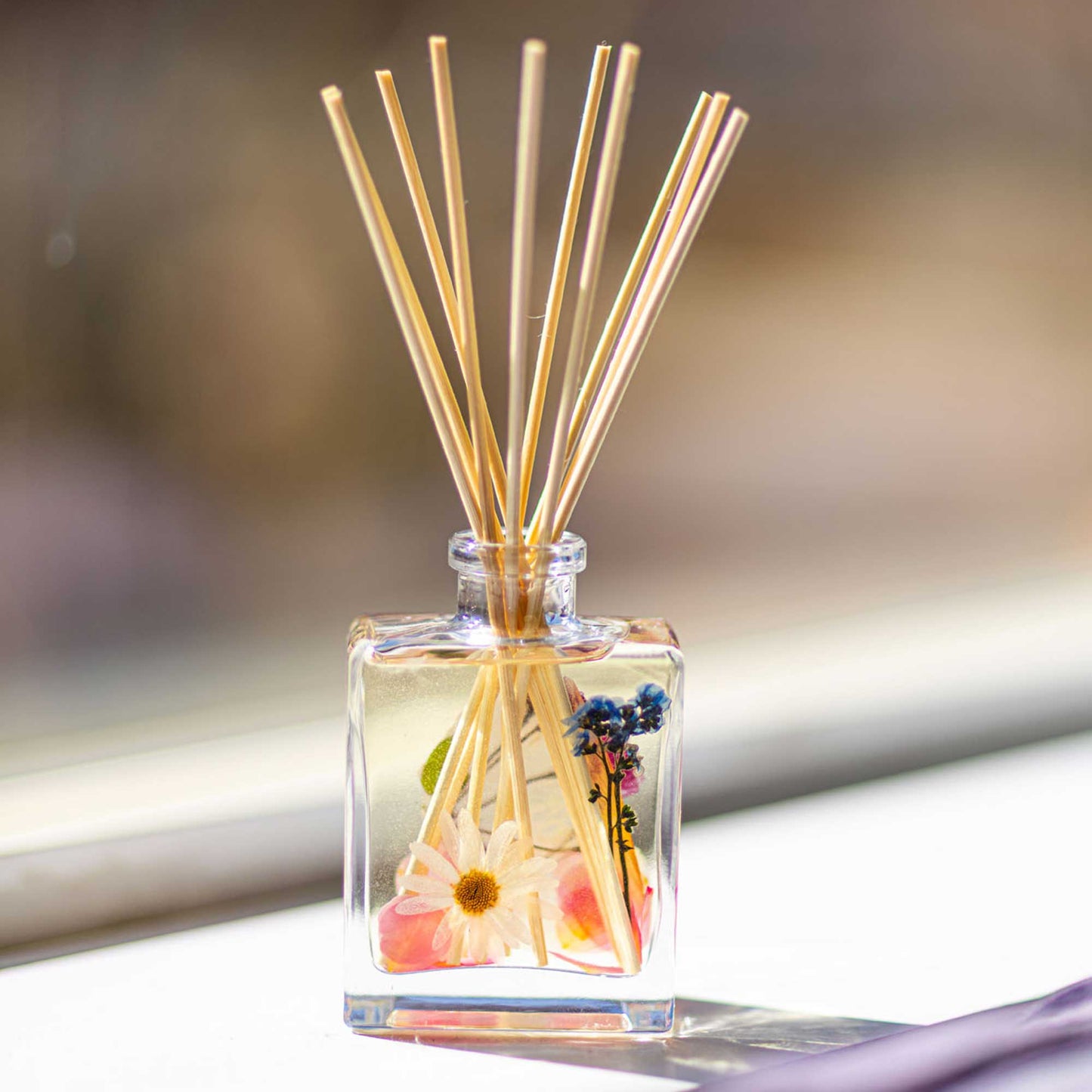 Apricot Rose 4 oz Botanical Diffuser
