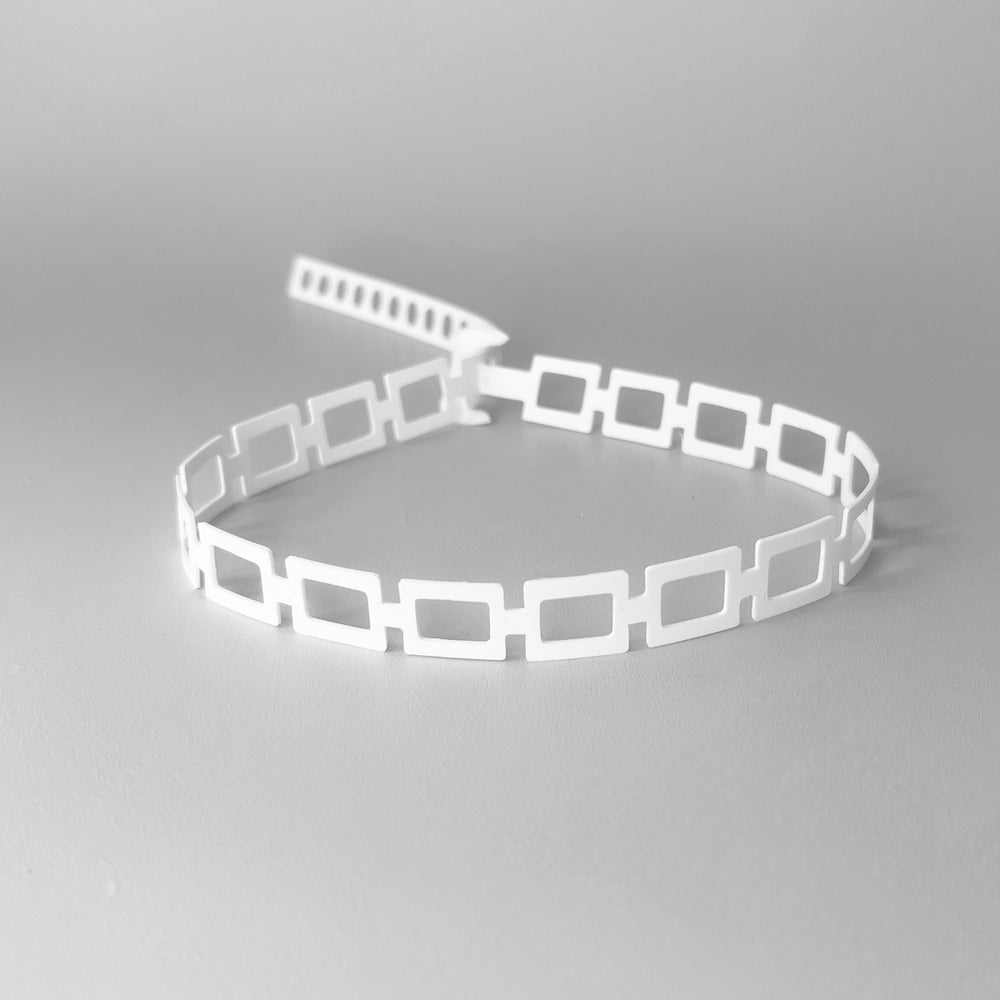 Chain Reaction Choker
