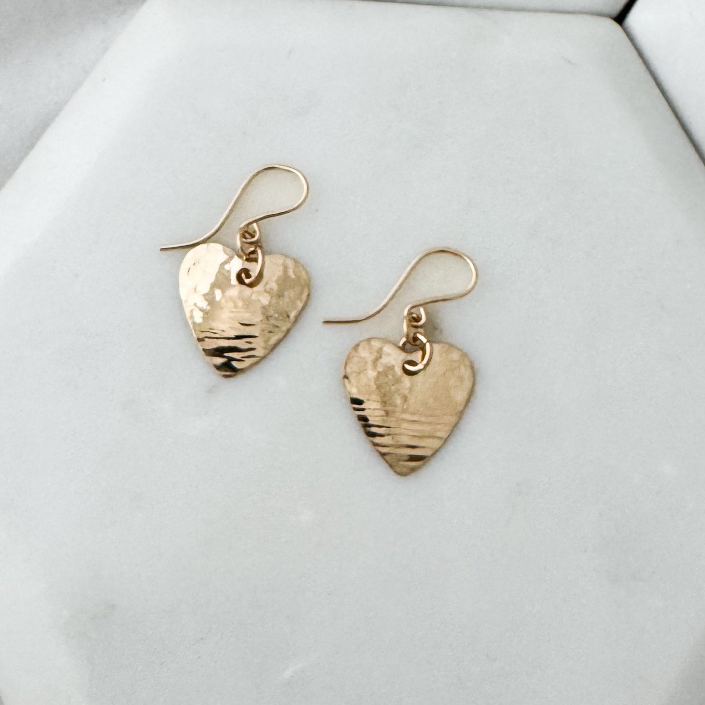Heart Texture oval earrings