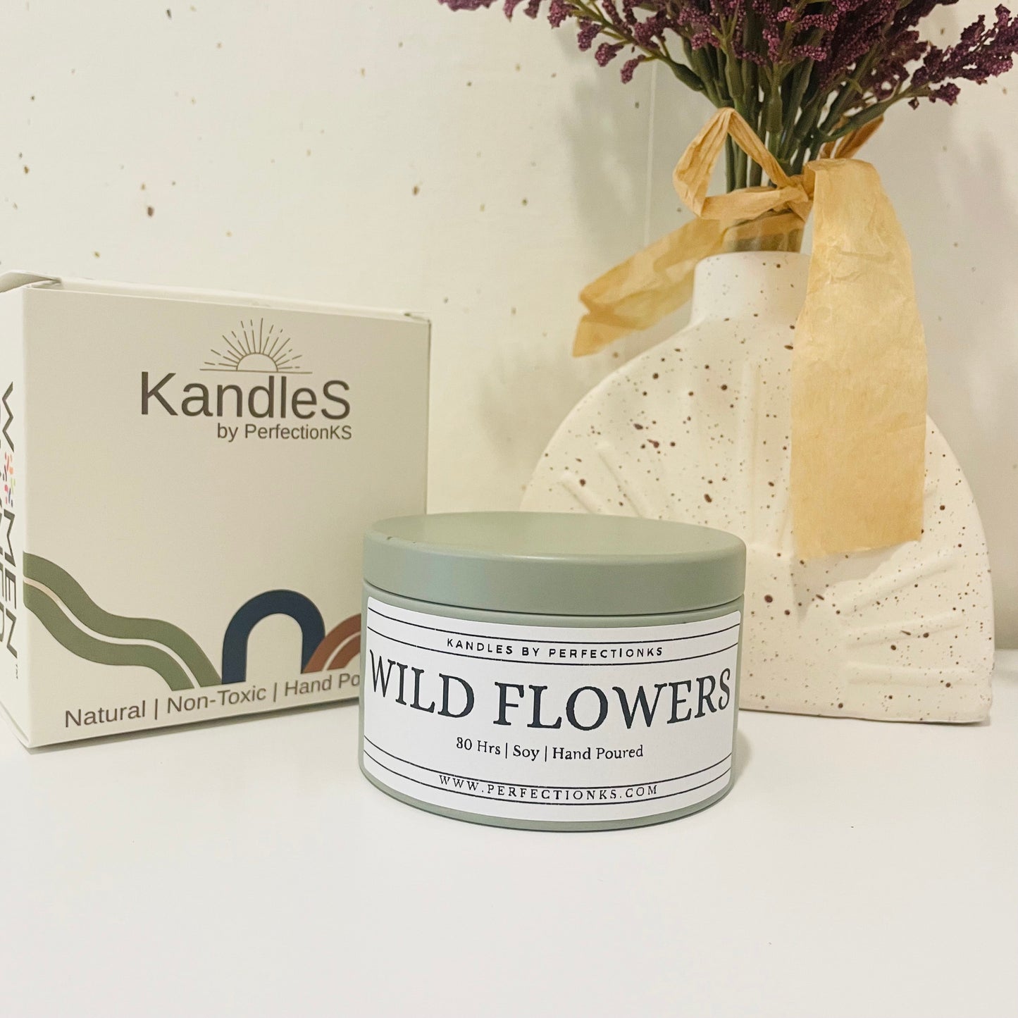Wild Flower Oasis Luxury Candle - Tranquil Elegance for Your Space