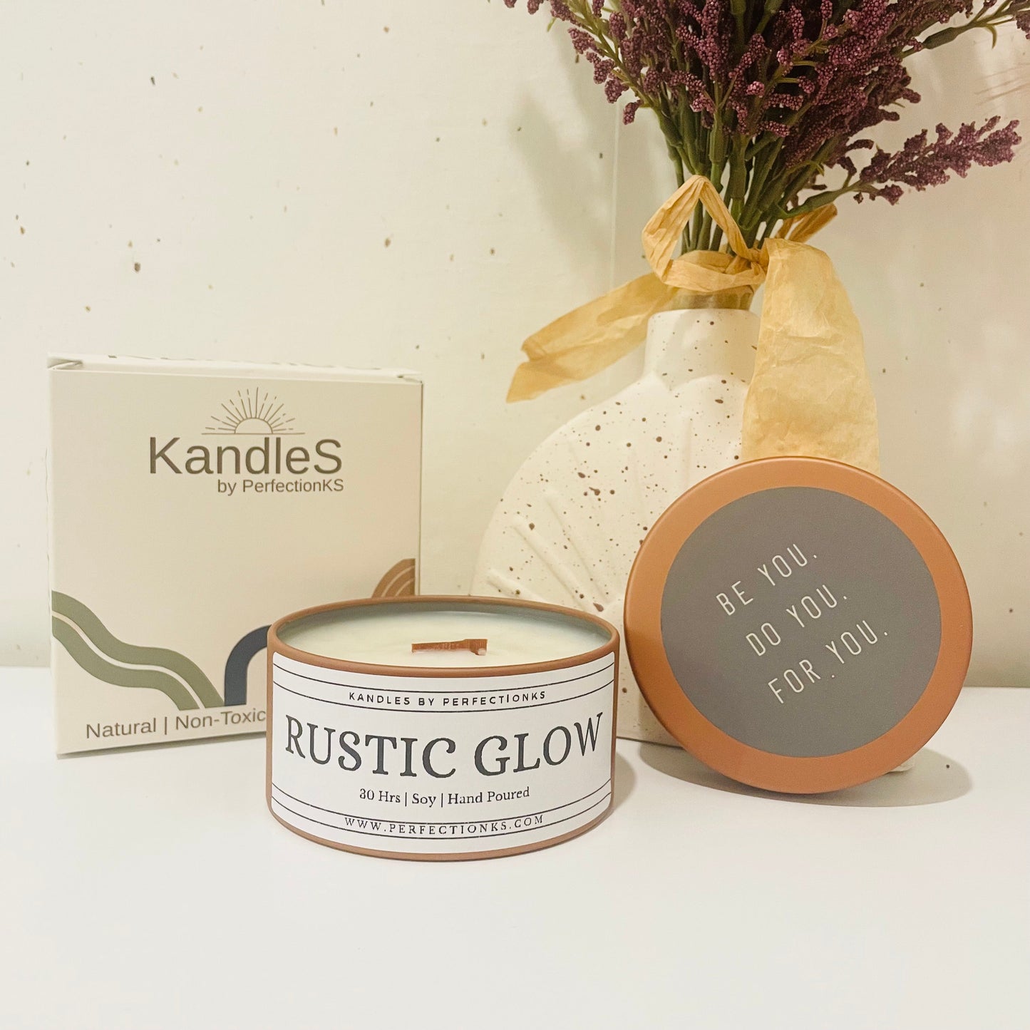 Rustic Glow 8oz Luxury Candle – A Bold Fusion of Smoky Woods & Warm Amber