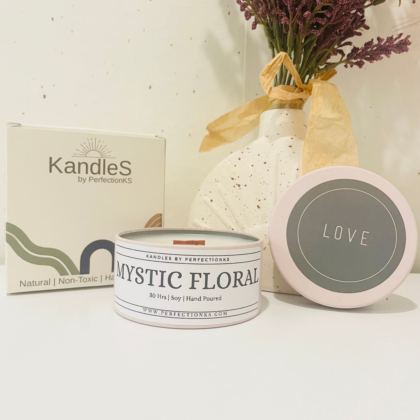 Mystic Floral Luxury Candle – A Captivating Blend of Fresh Botanicals & Soft Woods