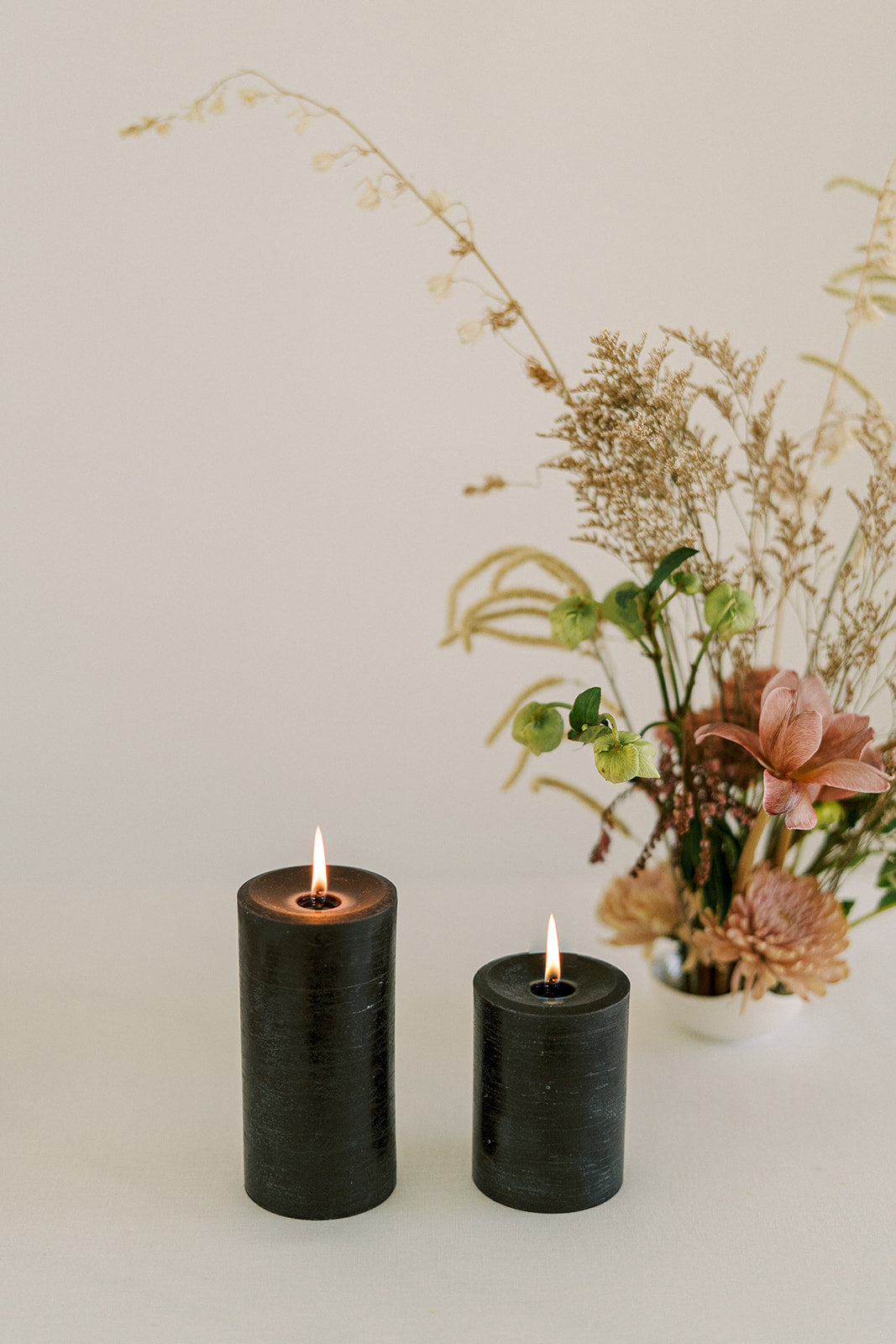 Charcoal | Beeswax Pillar Candle