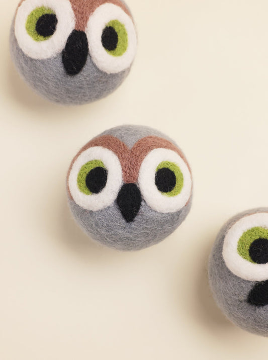 WISE OLD OWL BEASTBALL