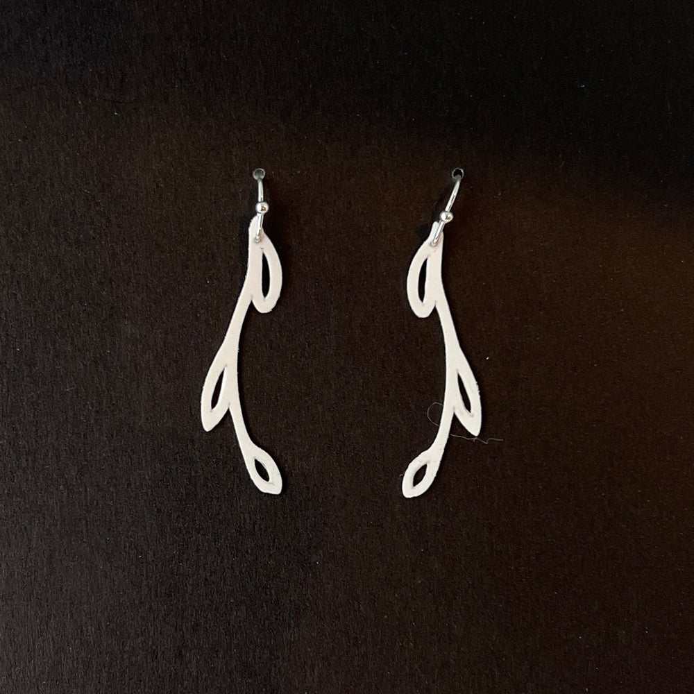 Sweet Ivy Earrings