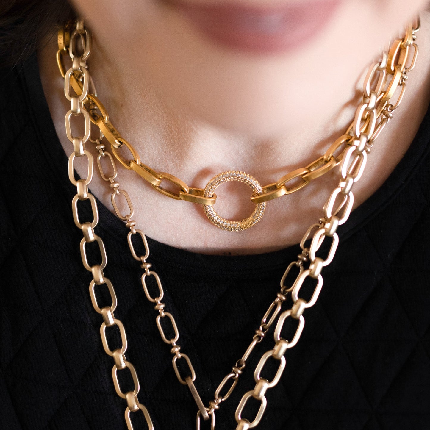 Chunky Matte Gold Lariat with Crystal Pendant