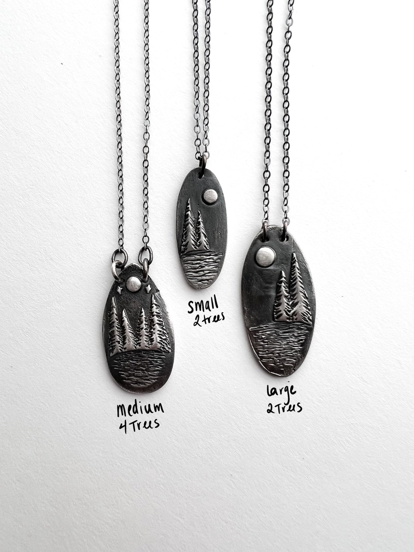 Full Moon Lake Necklace Small