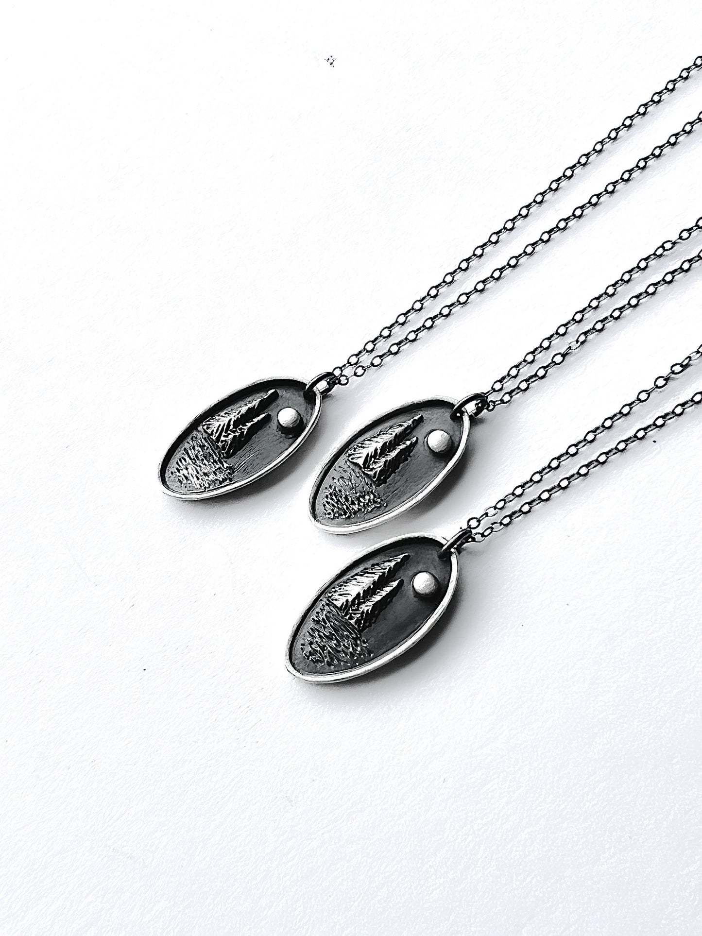 Full Moon Lake Necklace Small