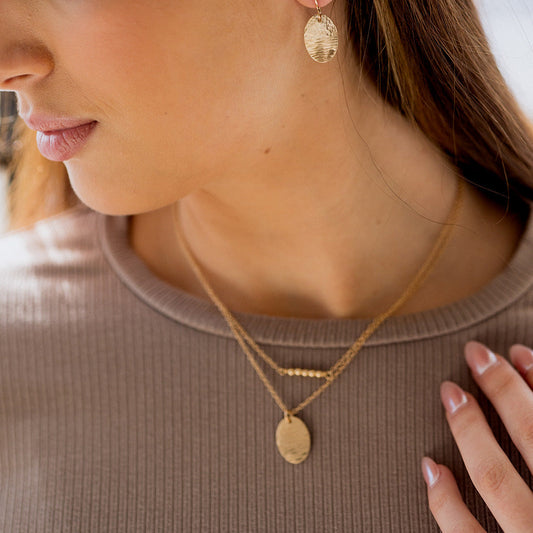 Double texture oval necklace