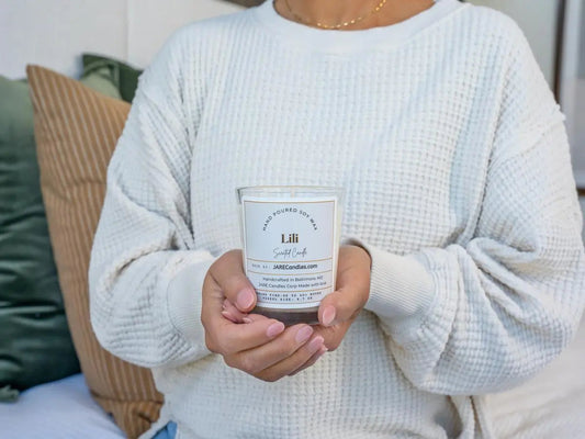 Lili - Lush Gardenia, Tuberose - Soy Wax Scented Candle