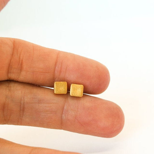 Thick Square Studs