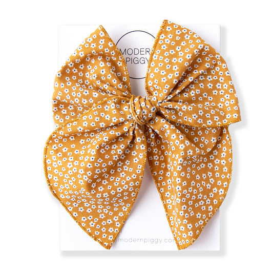 Alice | Party Bow