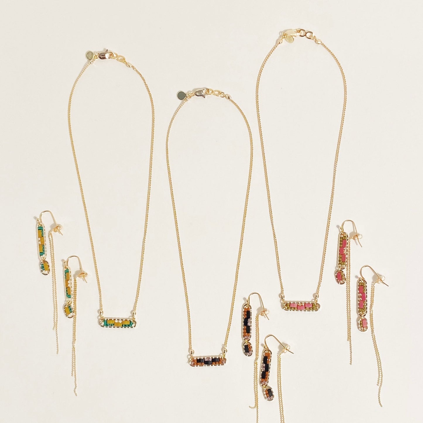 Abstract Necklace in Hibiscus