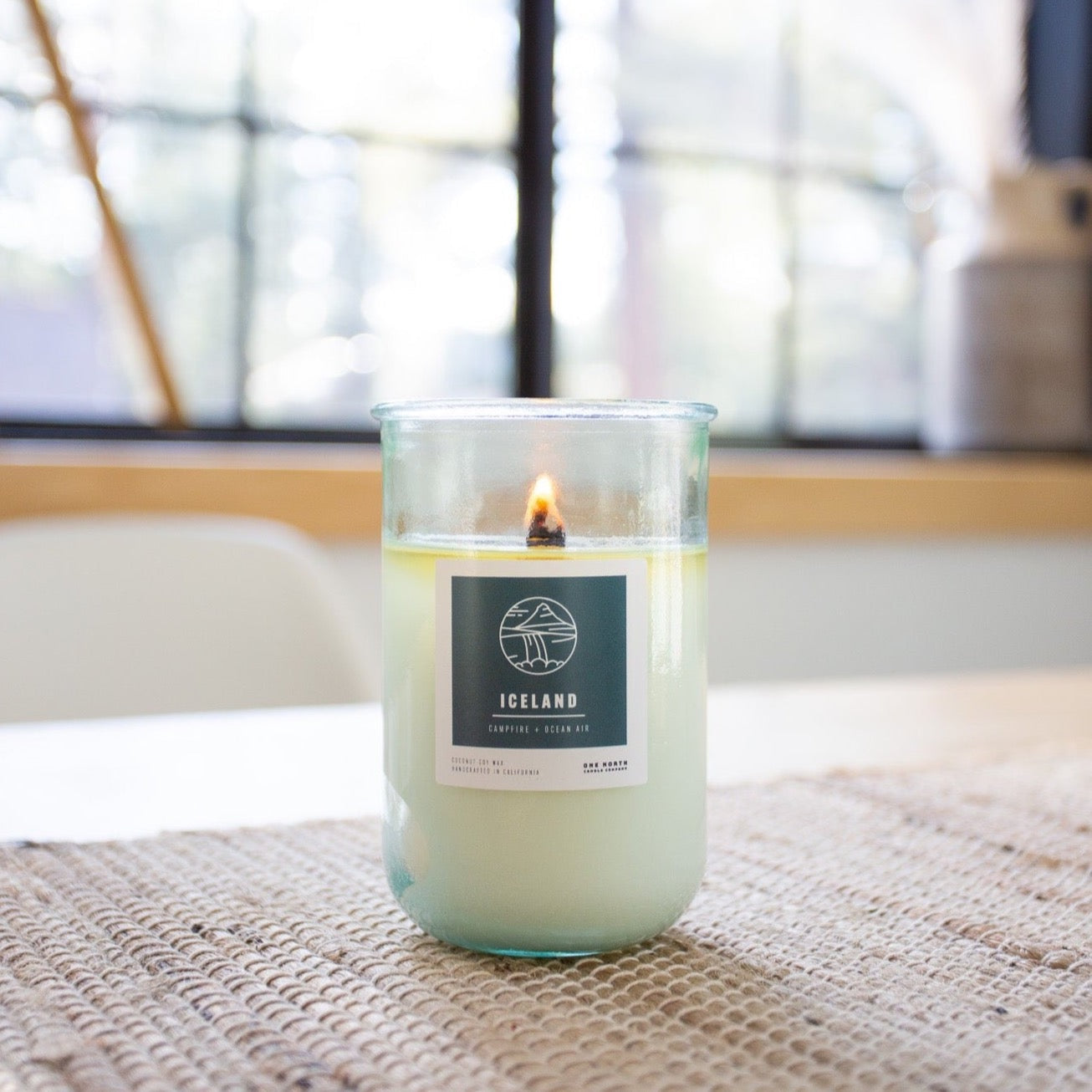 Iceland (campfire | ocean air)