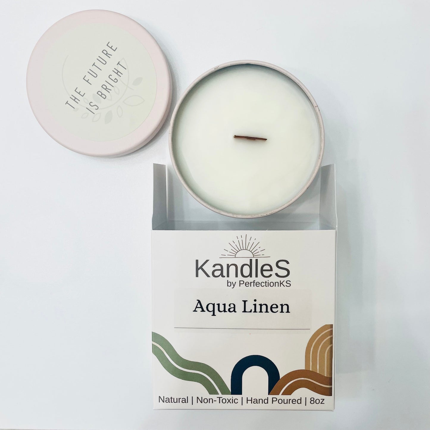 Aqua Linen Luxury Candle | Eco-Friendly Clean-Burning Wooden Wick Candle