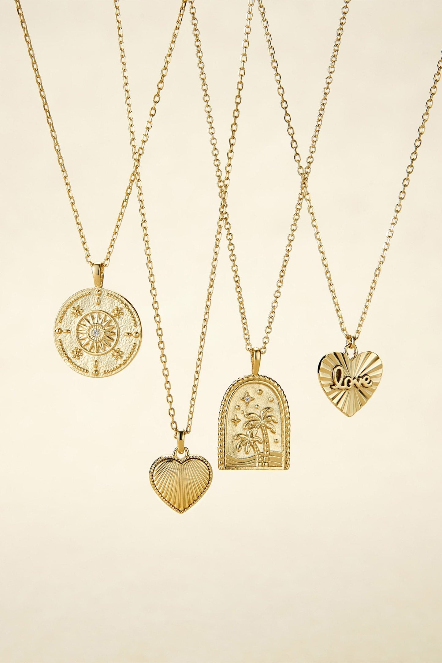 Baby Scalloped Heart Pendant Necklace