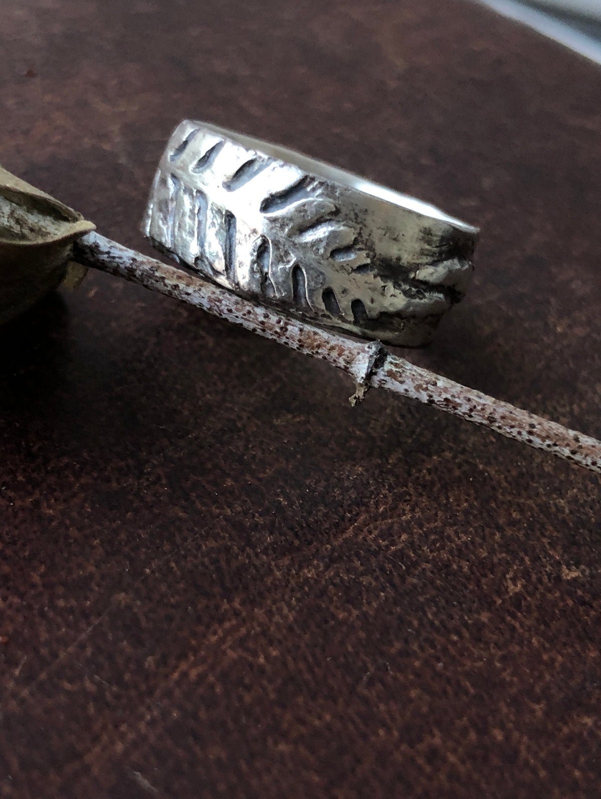 Fern ring band with two graceful ferns, perfect wedding band Handmade in Sterling Silver