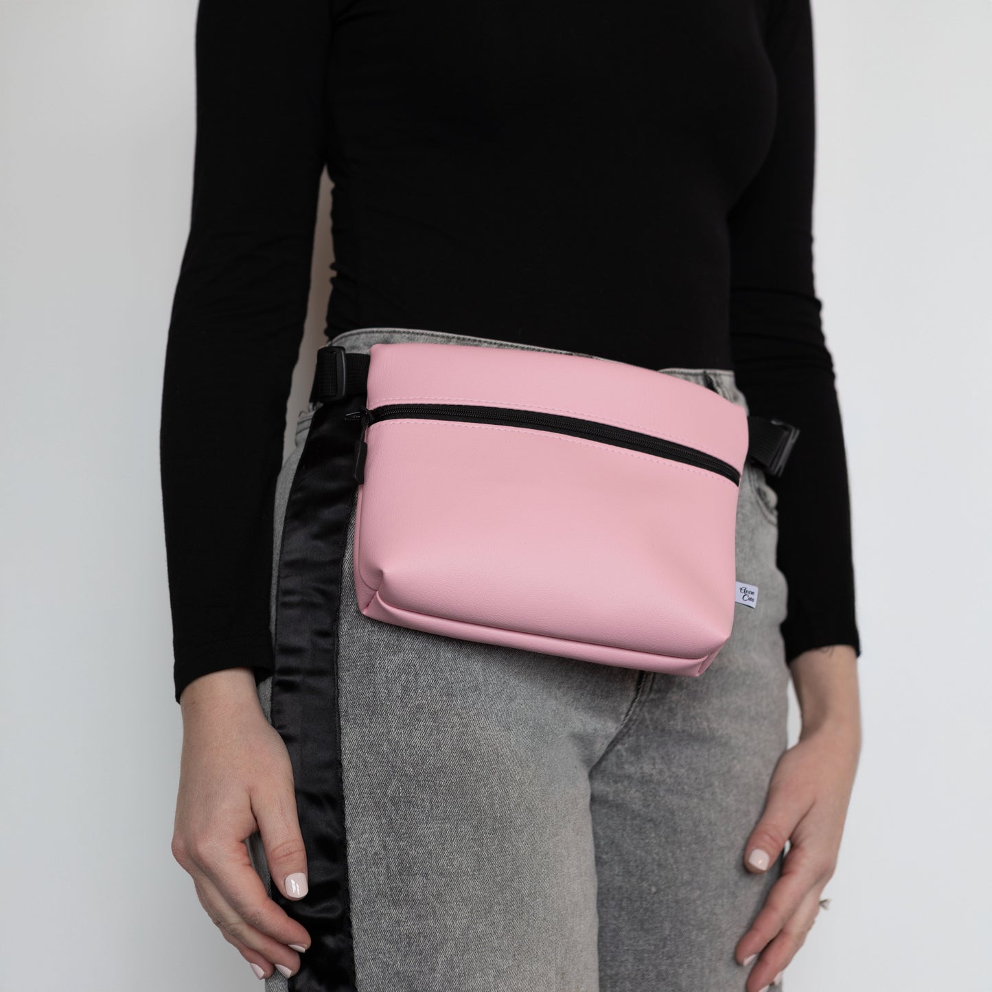 Off White Belt Bag Fanny Pack