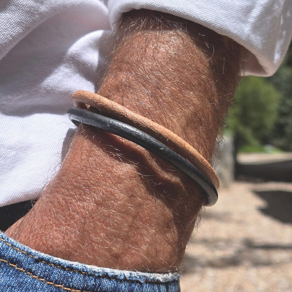 Men's Grey Leather Bracelet w Magnetic Clasp