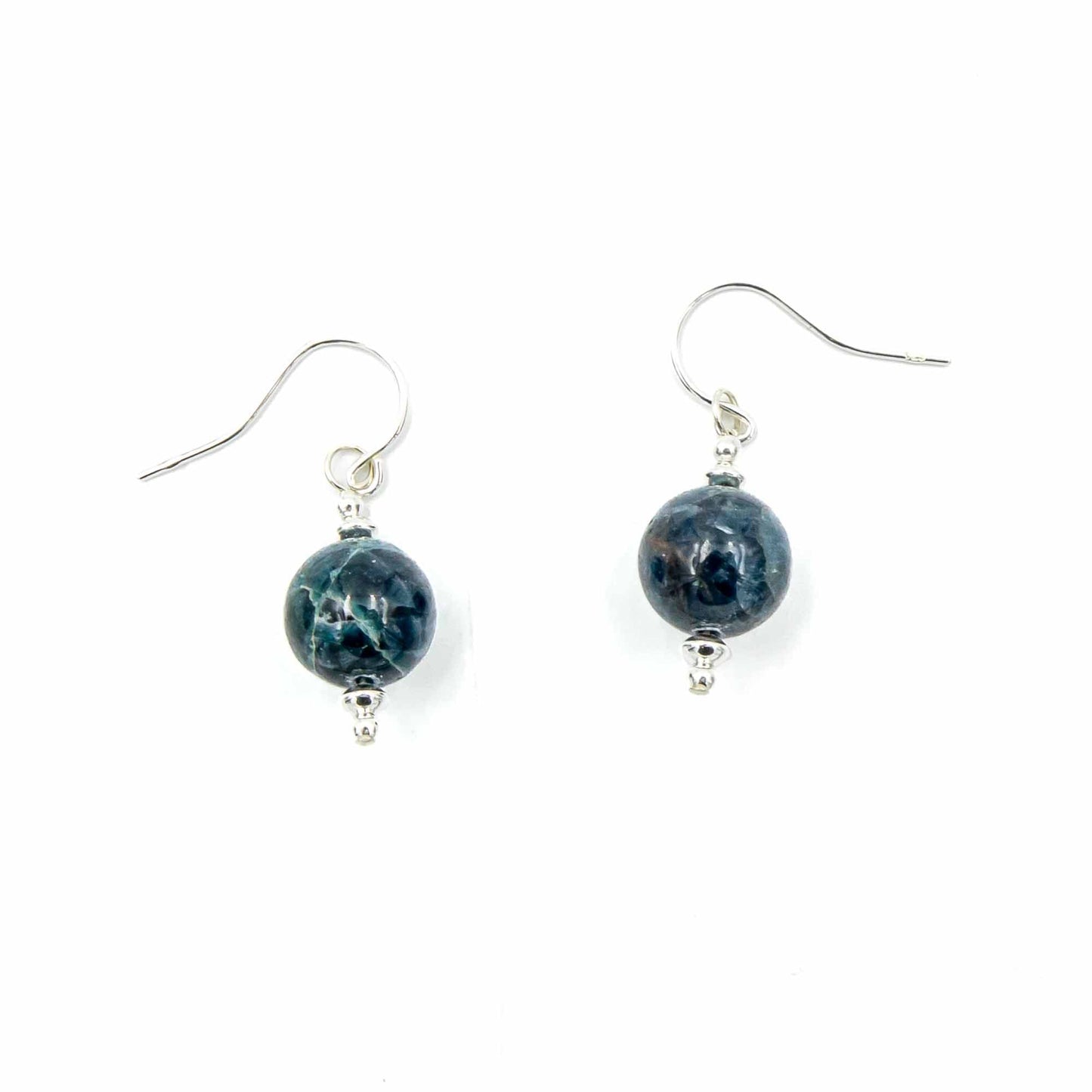Apatite Solitaires