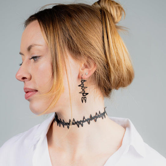 Fang Choker