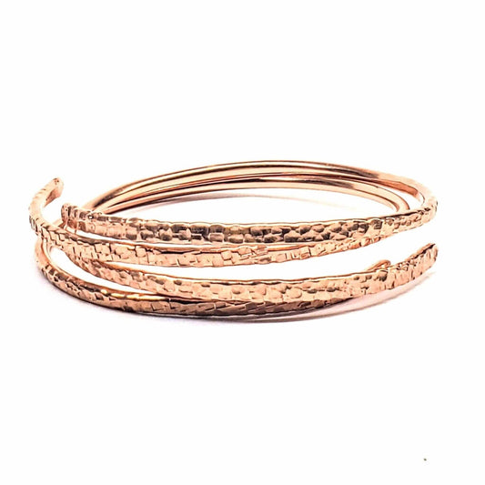 Handmade Hammer Textured 2 Piece Handmade Interlocking Full Overlap Copper Bangle Set
