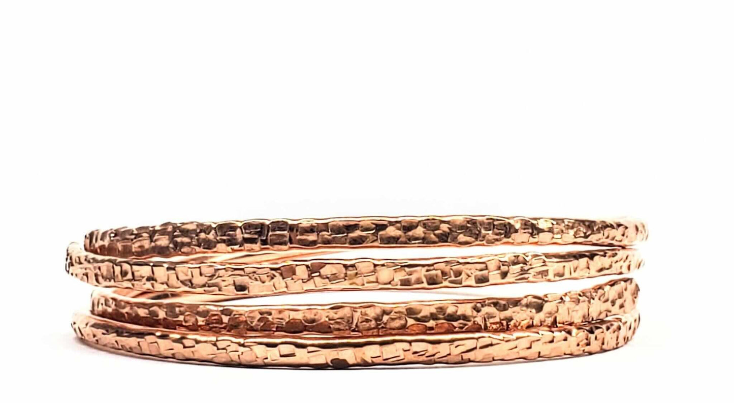 Handmade Hammer Textured 2 Piece Handmade Interlocking Full Overlap Copper Bangle Set