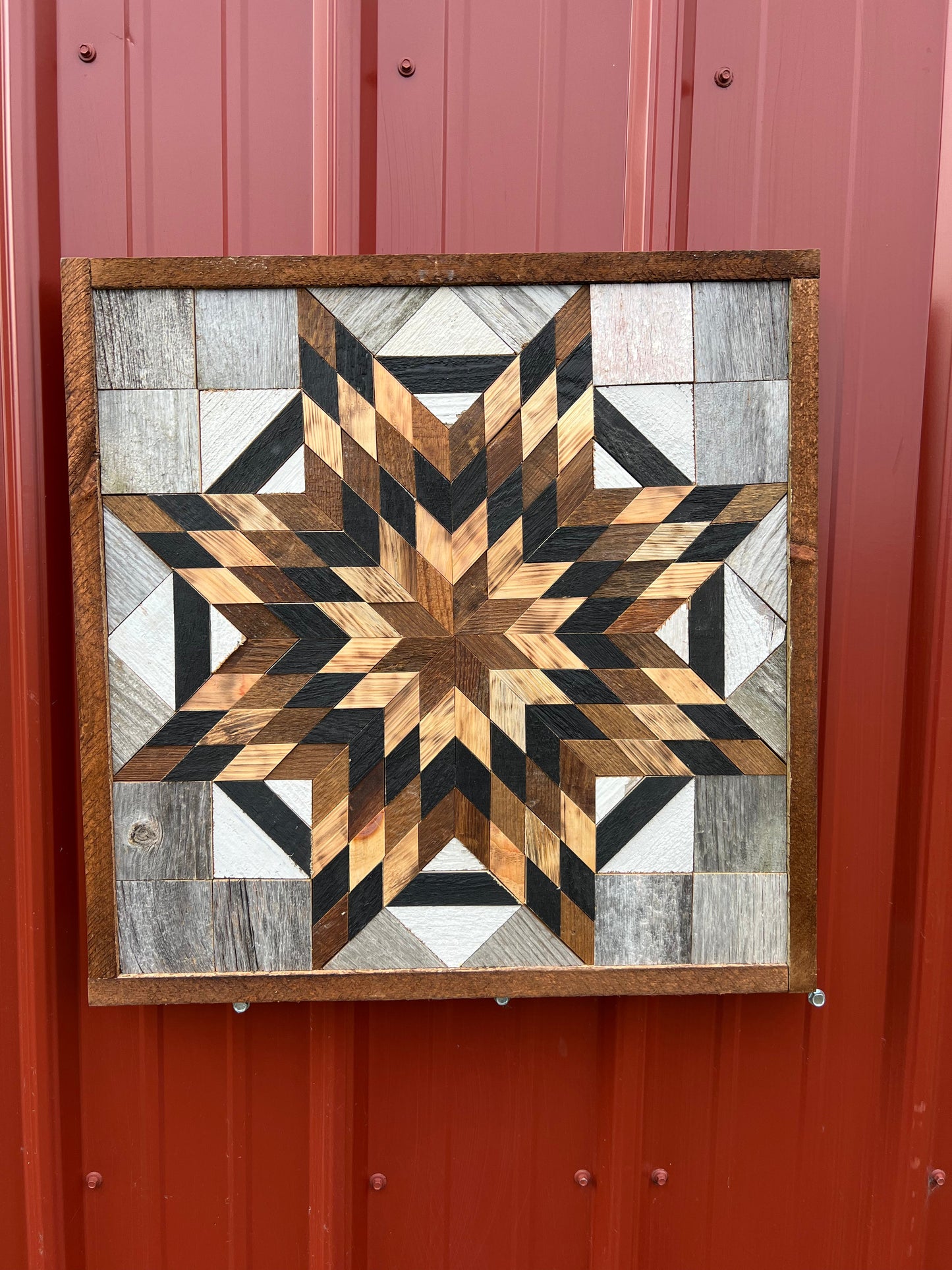 Amish Handmade Barn Quilt Wall Art – Reclaimed Barn Wood – 20.75” x 20.75”