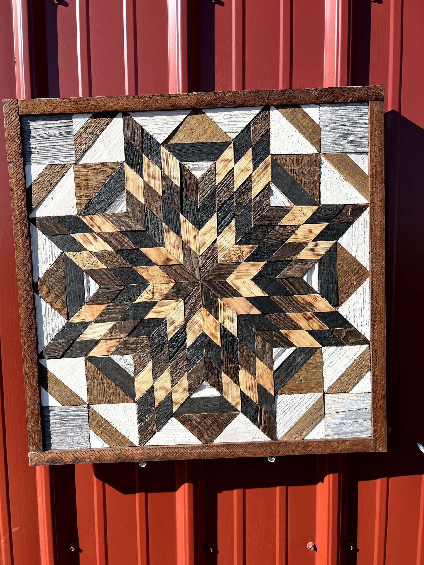 Amish Handmade Barn Quilt Wall Art – Reclaimed Barn Wood – 20.75” x 20.75”