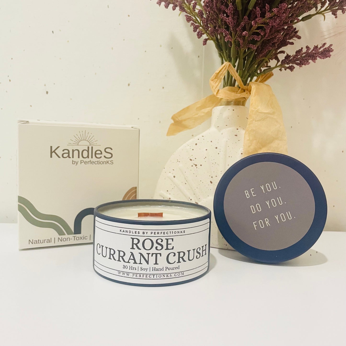 Rose Currant Crush Luxury Candle - Romantic Elegance for Your Space