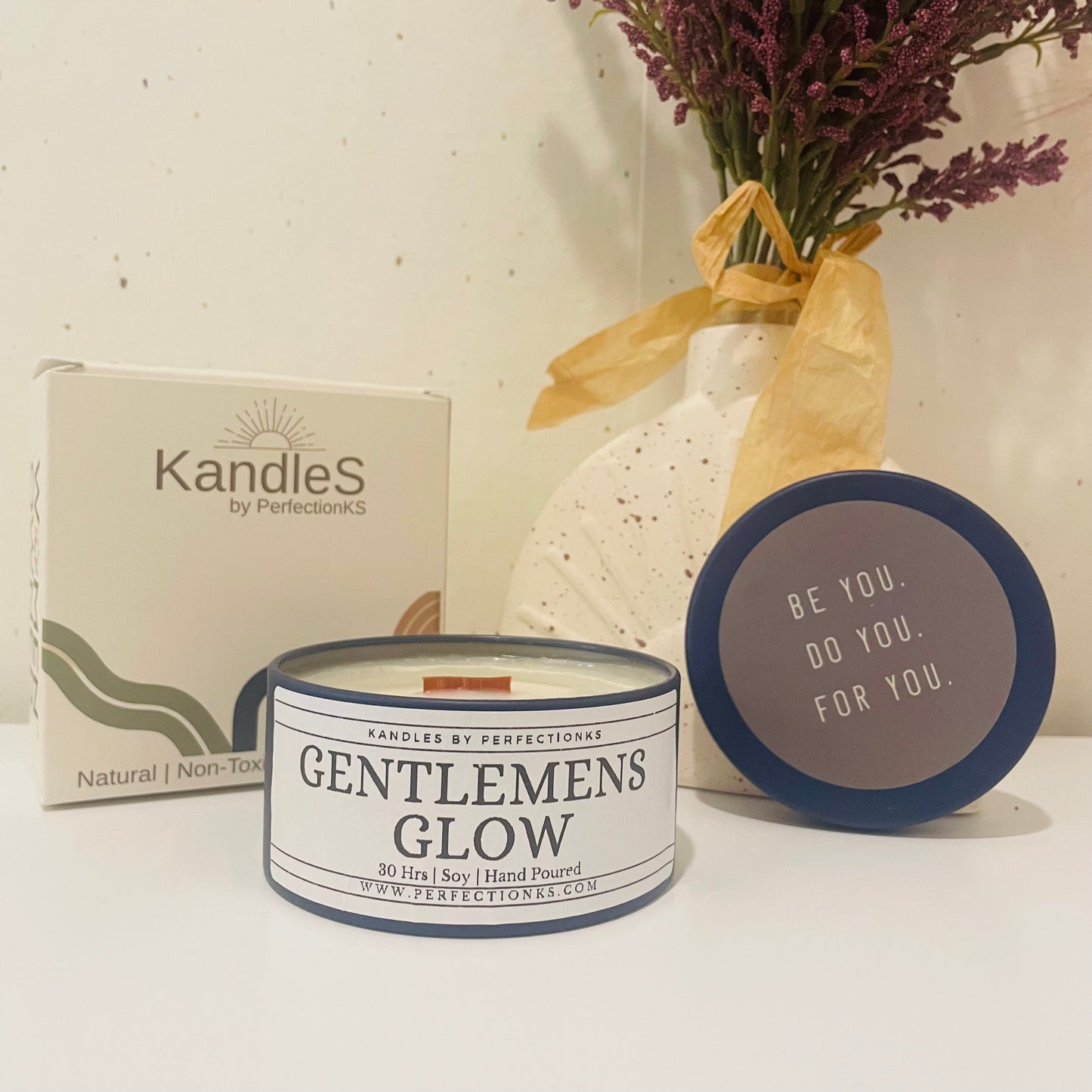 Gentlemen’s Glow 8oz Luxury Candle – Bold, Sophisticated, Timeless