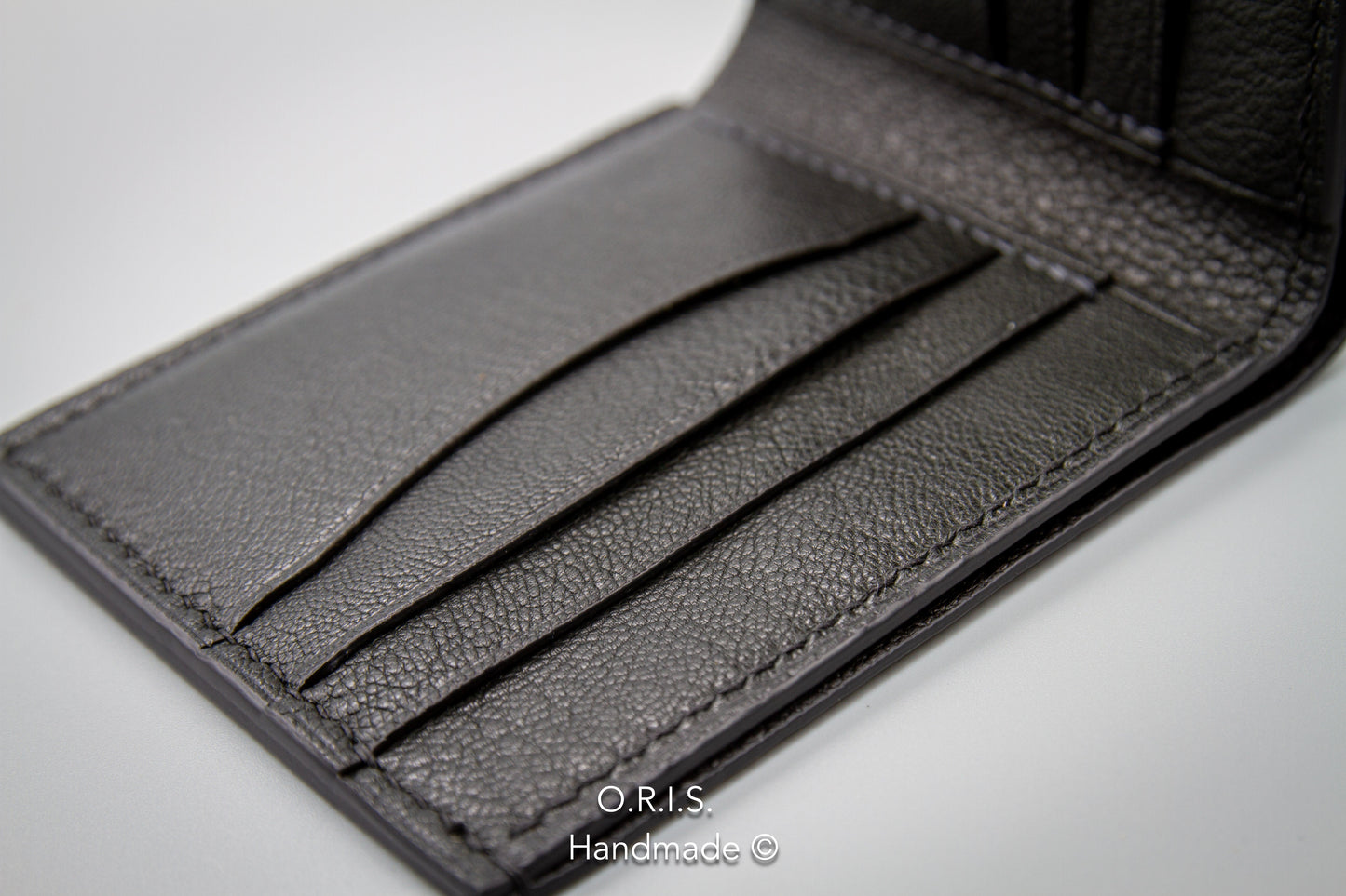 Ostrich Leather Wallet in Grey with Chèvre Interior