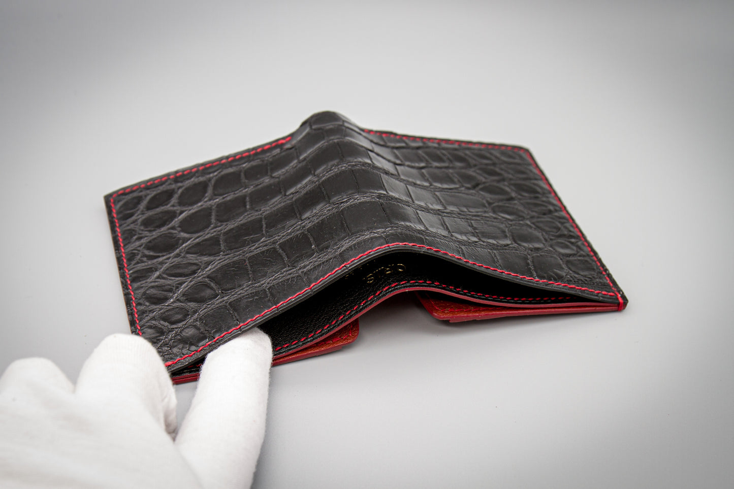 American Alligator Short Wallet - Black