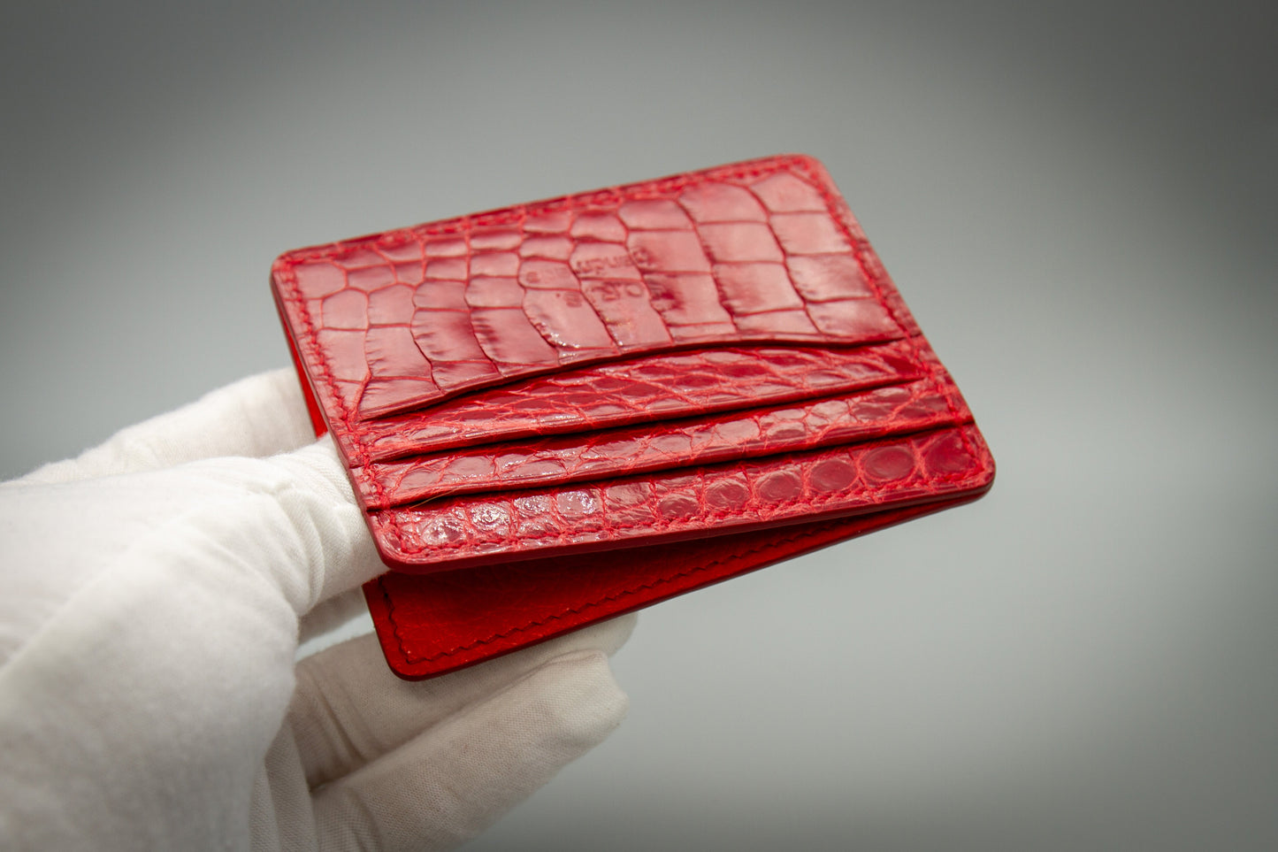 Alligator Slim Card Holder - Lipstick Red