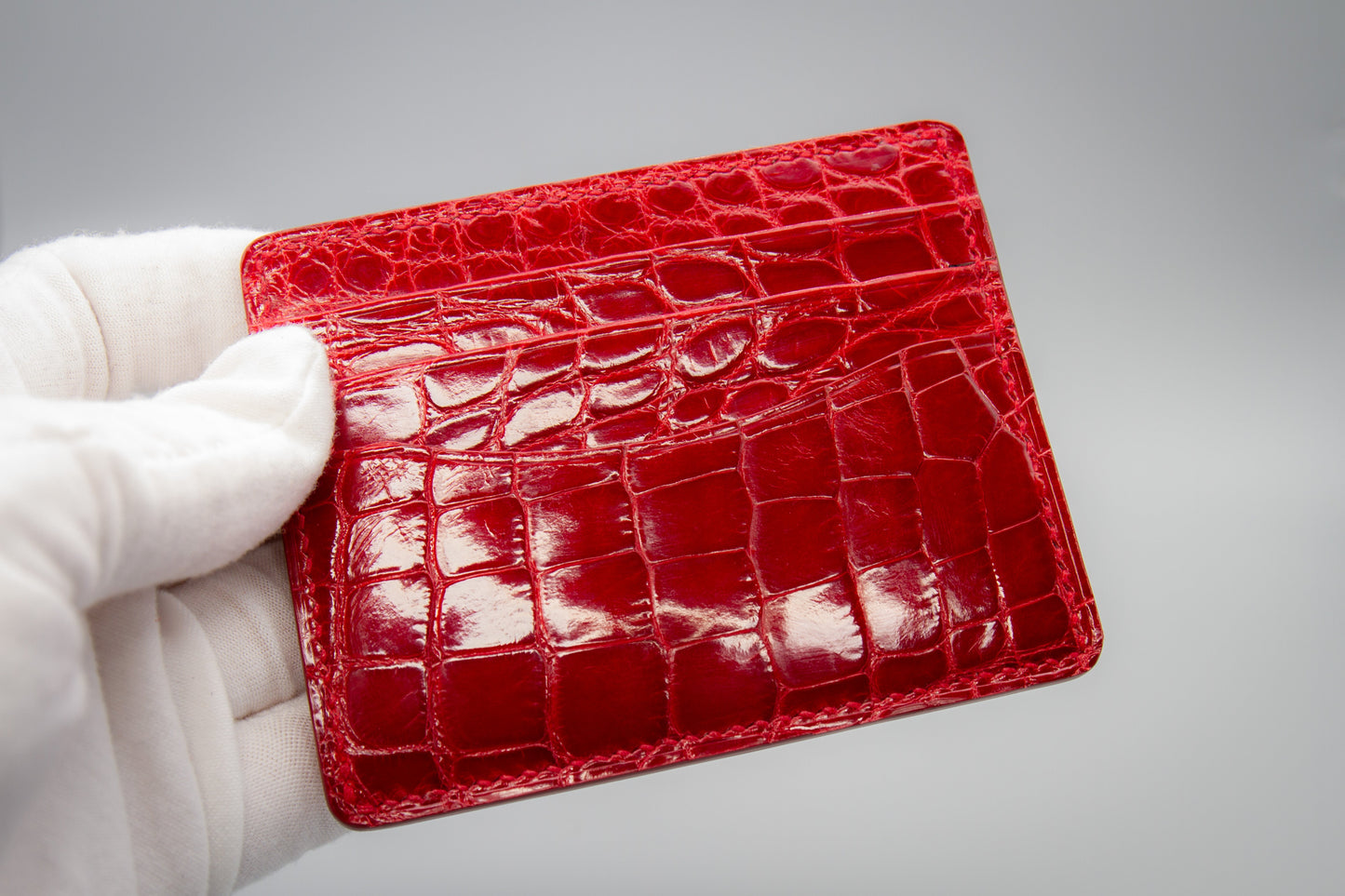 Alligator Slim Card Holder - Lipstick Red
