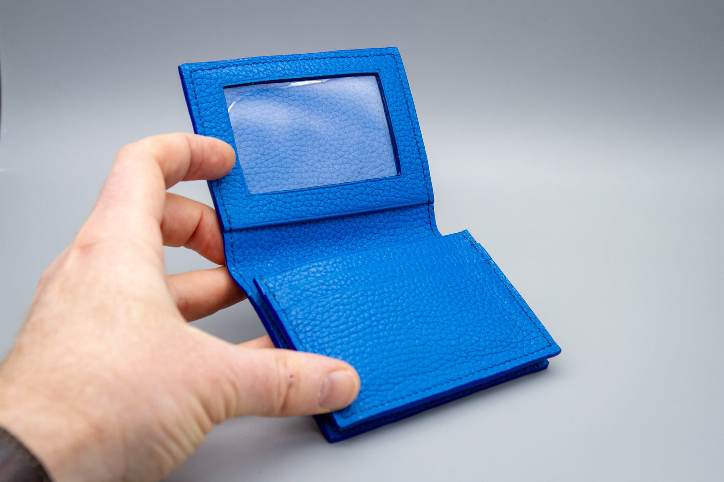 Crocodile Pocket Organizer - Electric Blue