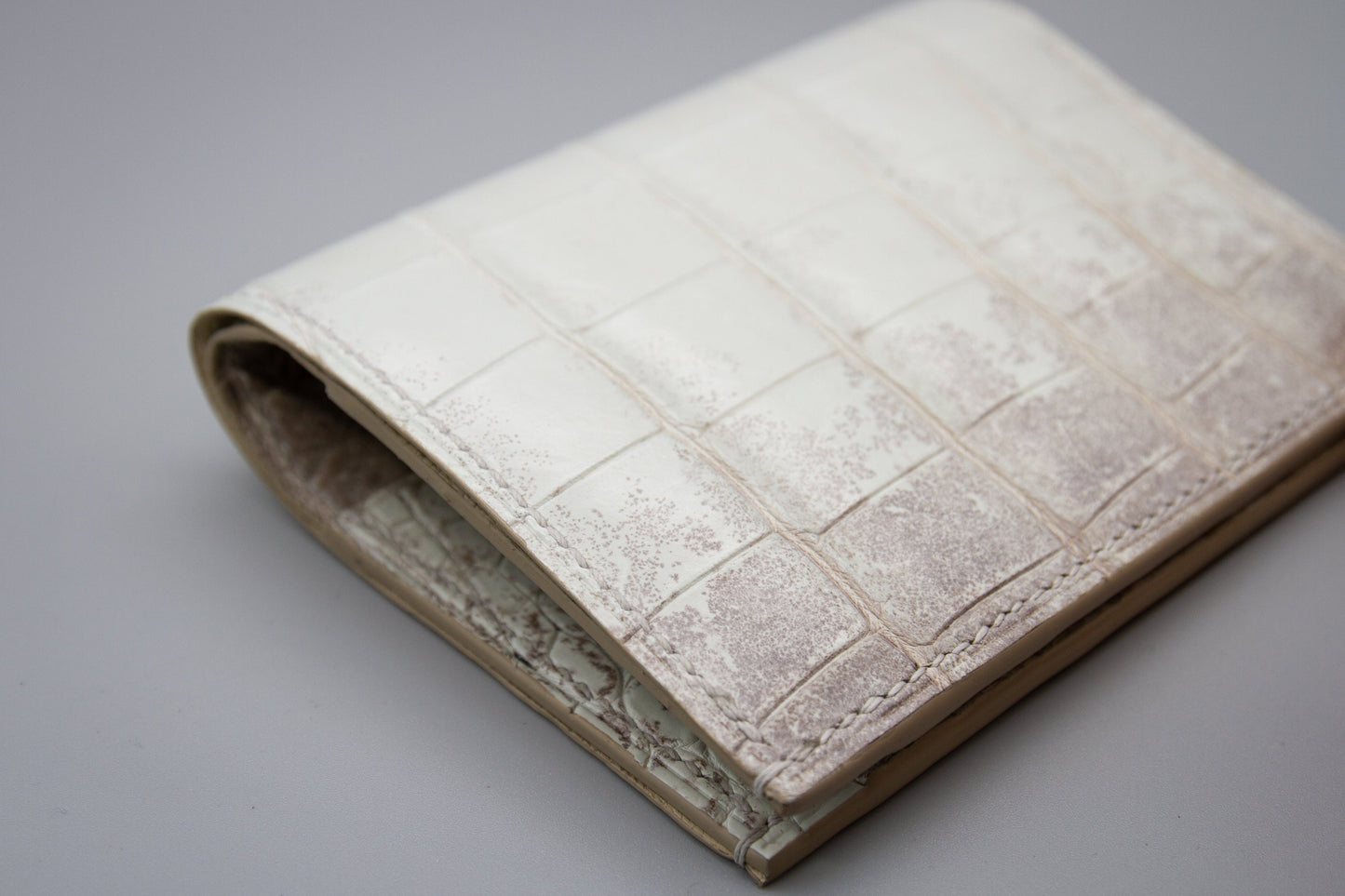 Himalayan Crocodile Leather Money Clip Wallet  - White