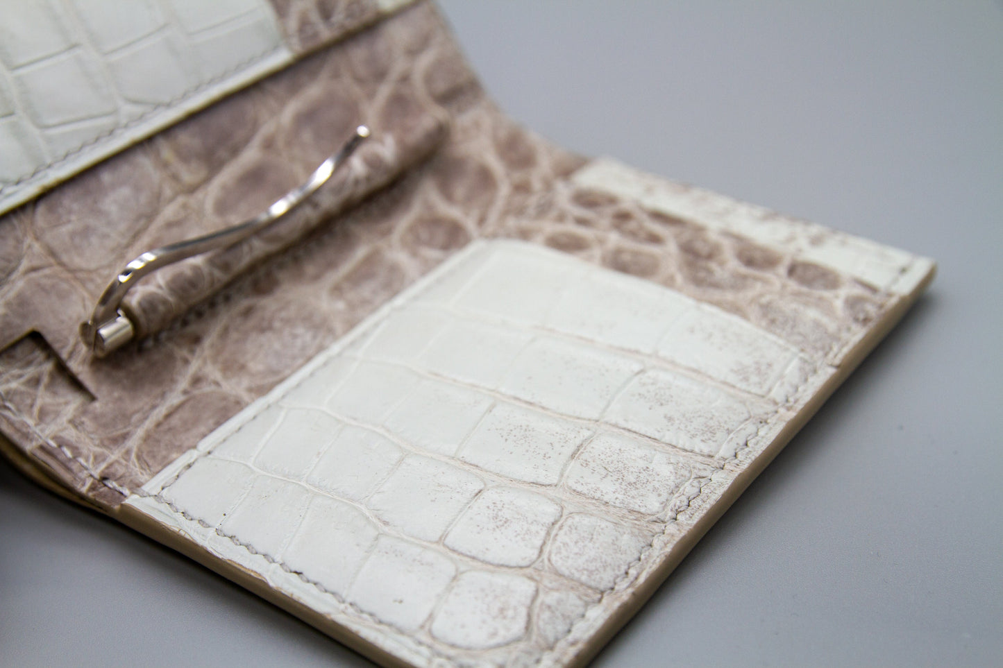 Himalayan Crocodile Leather Money Clip Wallet  - White