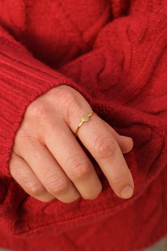 Dainty Heart Ring