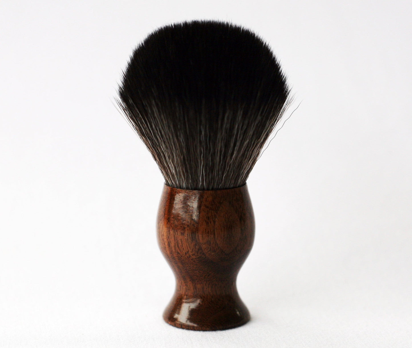 Walnut Game Changer shave Brush