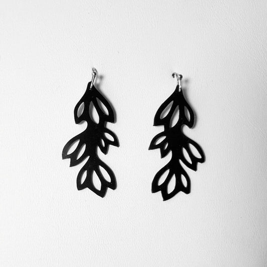 Isla Floral Earrings