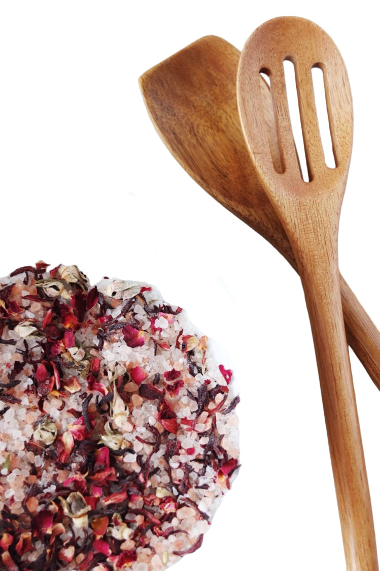 Rose & Hibiscus Bath Soak – Himalayan Pink Salt + Floral Essential Oils