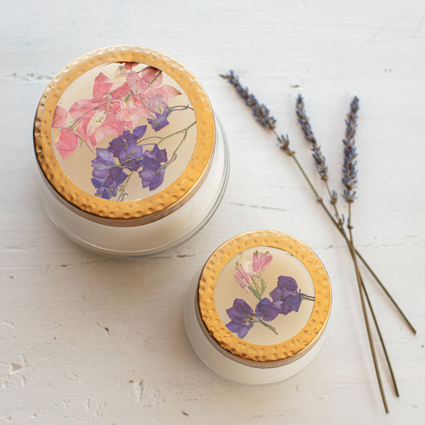 Roman Lavender Medium Pressed Floral Candle