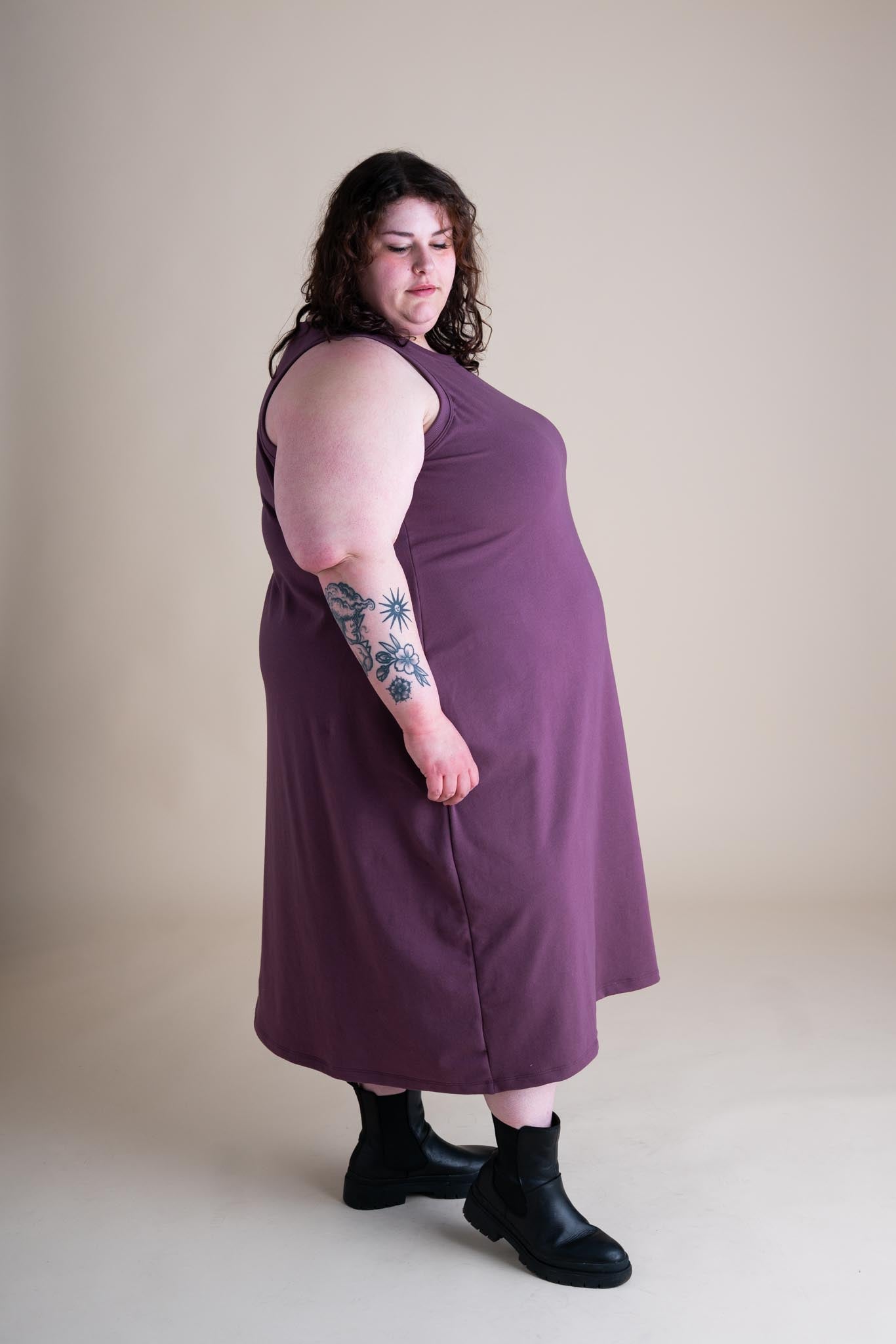 Serena Dress in Plum