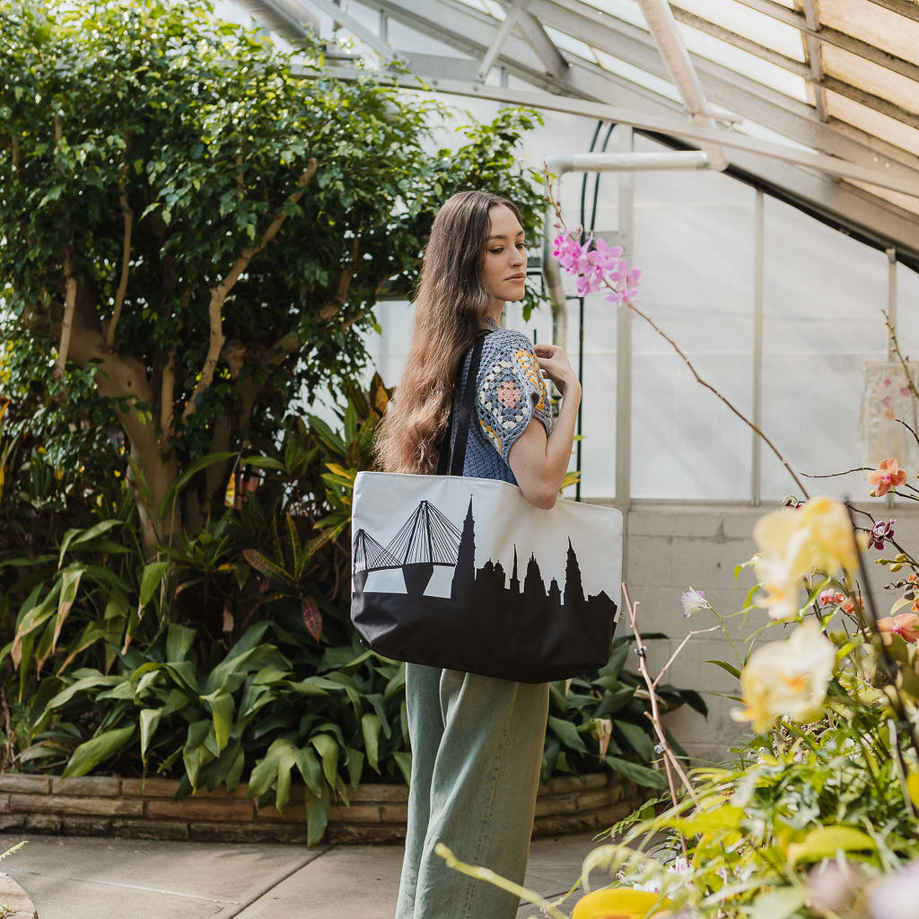 Skyline Weekender Tote