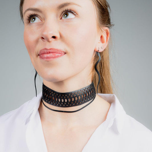 Snakeskin Choker