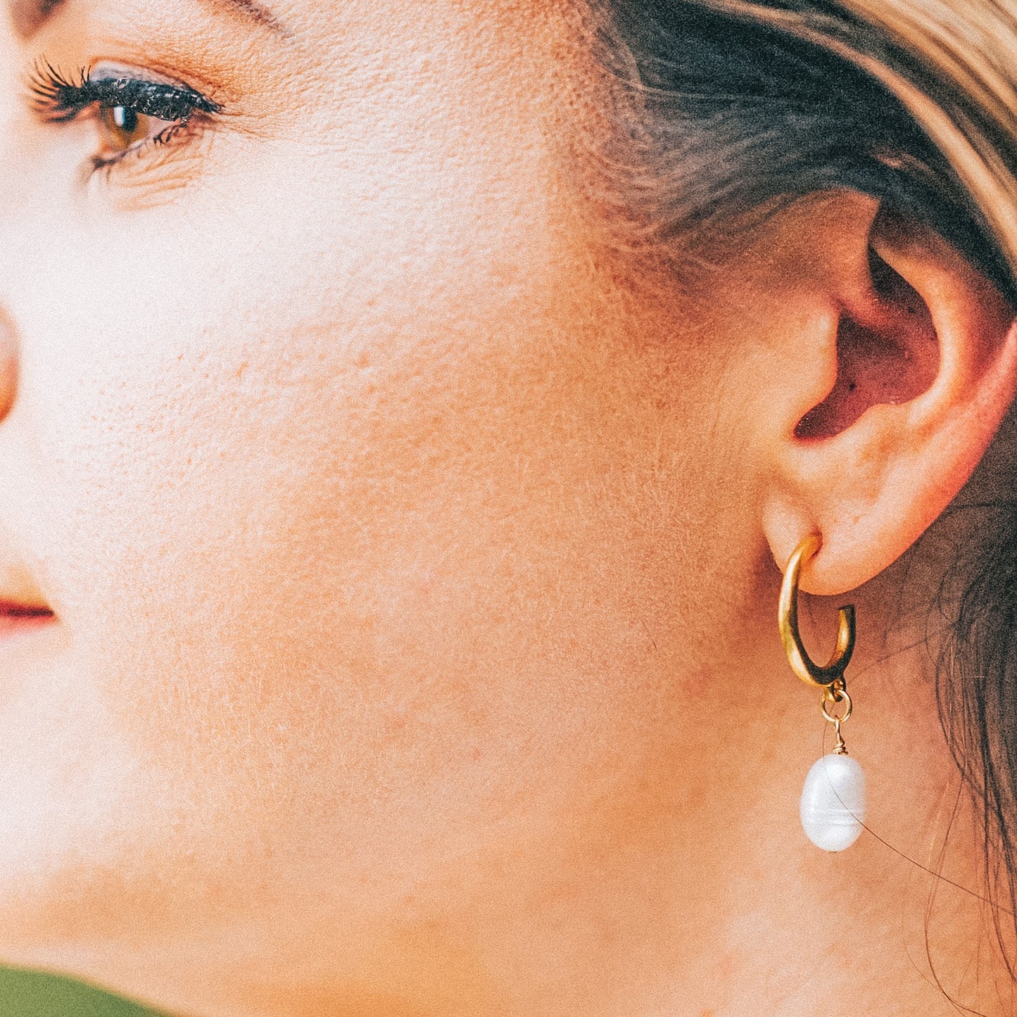 Baroque Pearl Hoop Earrings