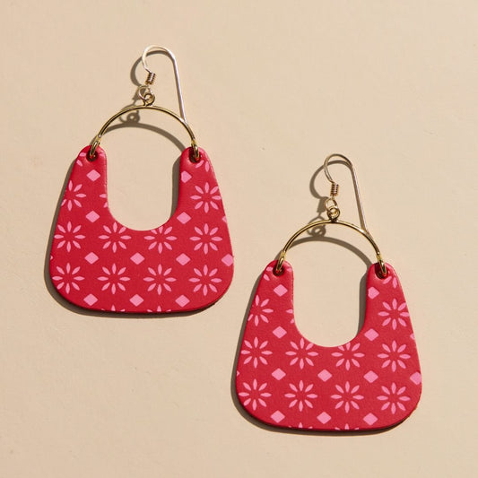 Crimson Sedona Noras