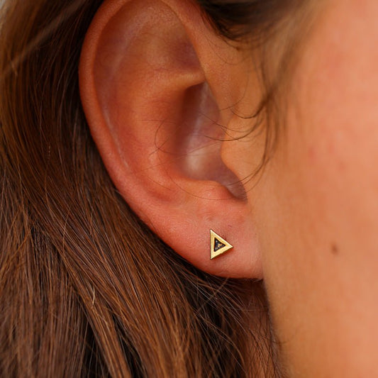 Dark triangle stud earrings