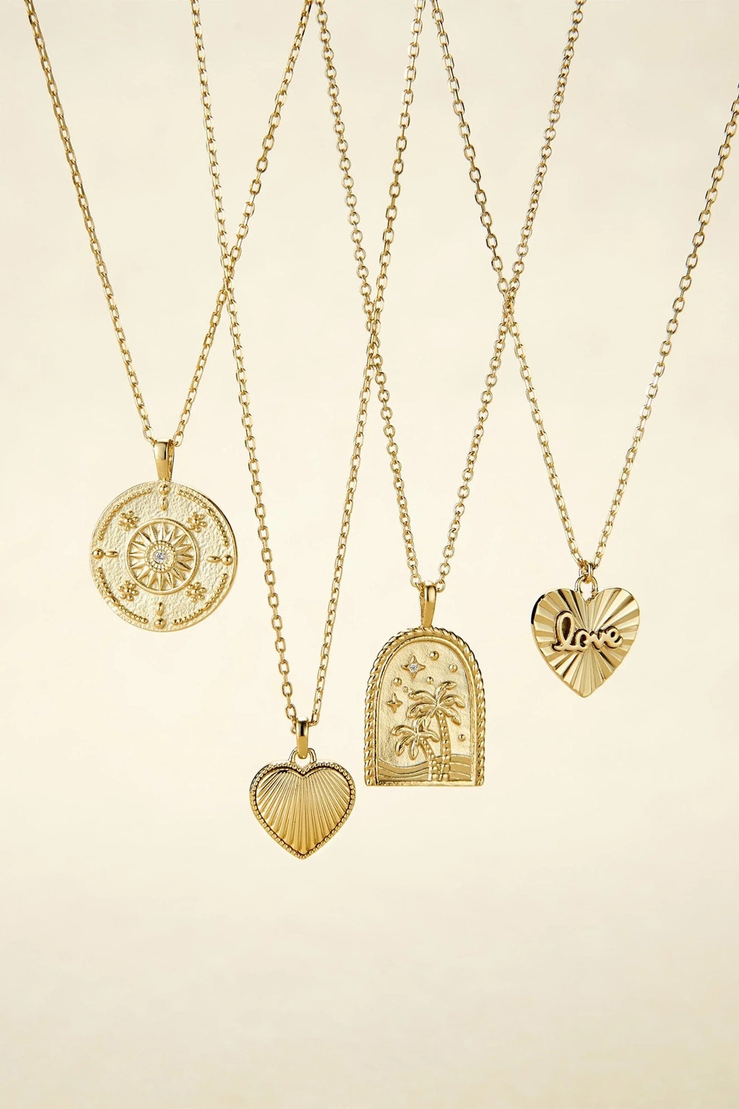 Baby Scalloped Heart Pendant Necklace